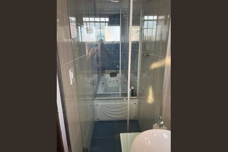Casa à venda com 3 quartos, 198m² em Parque Novo Oratório, Santo André