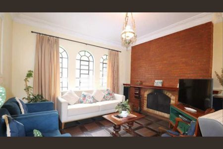 Casa à venda com 4 quartos, 232m² em Santa Maria, Santo André
