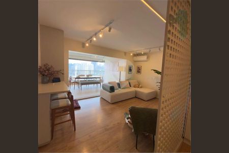 Apartamento à venda com 3 quartos, 108m² em Jardim Caravelas, São Paulo