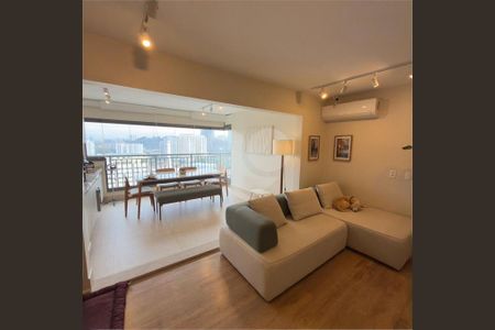 Apartamento à venda com 3 quartos, 108m² em Jardim Caravelas, São Paulo