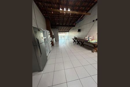 Casa à venda com 4 quartos, 280m² em Vila Sapopemba, São Paulo