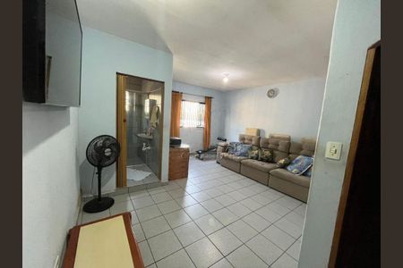 Casa à venda com 4 quartos, 280m² em Vila Sapopemba, São Paulo