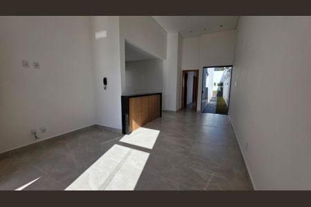Sala  de casa à venda com 3 quartos, 115m² em Vila Rica, Lagoa Santa