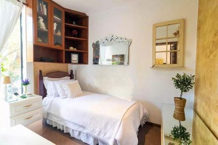 Casa à venda com 5 quartos, 237m² em Vila Valparaíso, Santo André