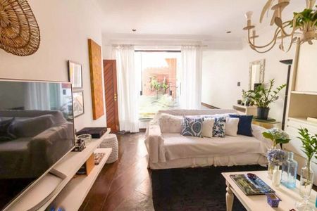 Casa à venda com 5 quartos, 237m² em Vila Valparaíso, Santo André