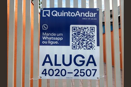 Placa instalada de casa para alugar com 2 quartos, 250m² em Jardim Novo Carrao, São Paulo