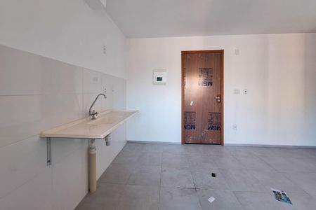 Cozinha de apartamento para alugar com 2 quartos, 40m² em Rio do Ouro, São Gonçalo