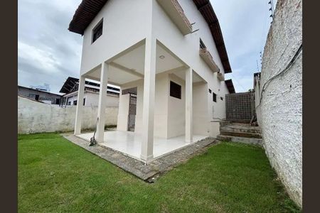 Quintal de casa para alugar com 4 quartos, 237m² em Bela Vista, Lagoa Santa