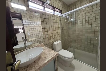 Banheiro de casa para alugar com 4 quartos, 237m² em Bela Vista, Lagoa Santa