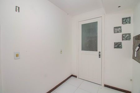 Cozinha de casa de condomínio à venda com 3 quartos, 78m² em Sarandi, Porto Alegre