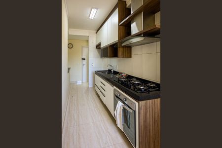 Cozinha de casa de condomínio à venda com 3 quartos, 69m² em Jardim Sevilha, Indaiatuba