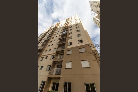 Fachada de apartamento para alugar com 3 quartos, 68m² em Jardim Tupanci, Barueri