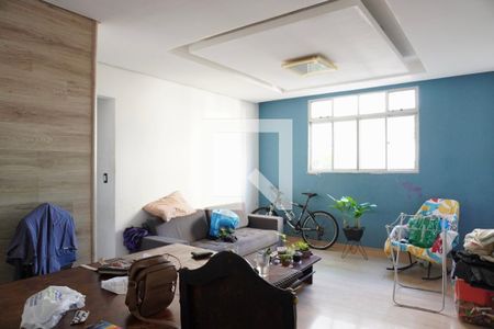 Apartamento para alugar com 240m², 3 quartos e 1 vaga