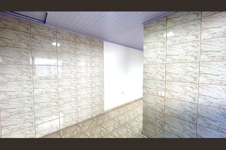 Casa para alugar com 2 quartos, 70m² em Parque Continental Iii, Guarulhos