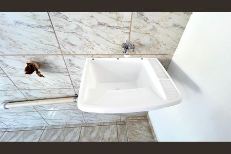 Casa para alugar com 2 quartos, 70m² em Parque Continental Iii, Guarulhos