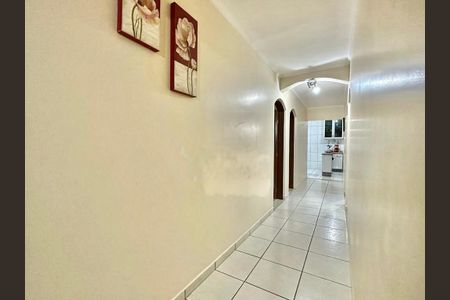 Casa à venda com 3 quartos, 150m² em Jardim Sapopemba, São Paulo