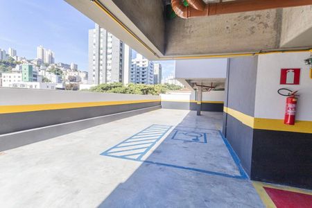 Garagem  de apartamento à venda com 2 quartos, 77m² em Santa Efigênia, Belo Horizonte