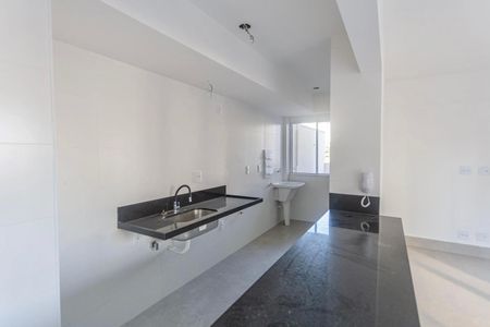 Cozinha e Área de Serviço de apartamento à venda com 2 quartos, 77m² em Santa Efigênia, Belo Horizonte