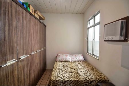 Casa à venda com 45m², 2 quartos e sem vaga Casa à venda com 45m², 2 quartos e sem vagaQuarto 2