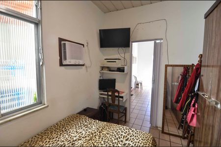 Casa à venda com 45m², 2 quartos e sem vaga Casa à venda com 45m², 2 quartos e sem vagaQuarto 2