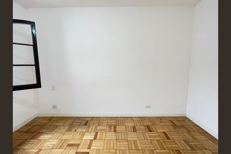 Quarto 1 de casa à venda com 2 quartos, 69m² em Jardim Cláudia, São Paulo