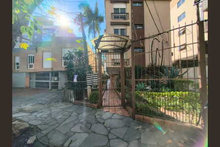 Fachada  de apartamento para alugar com 1 quarto, 64m² em Passo D’areia, Porto Alegre