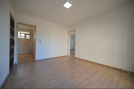 Sala de apartamento para alugar com 1 quarto, 64m² em Passo D’areia, Porto Alegre