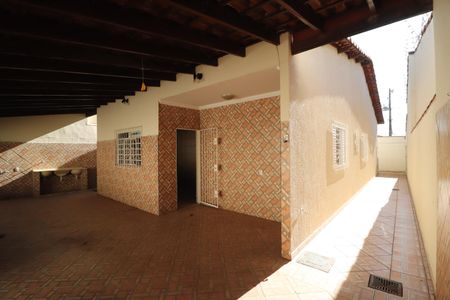 Casa para alugar com 180m², 3 quartos e 3 vagasVaranda