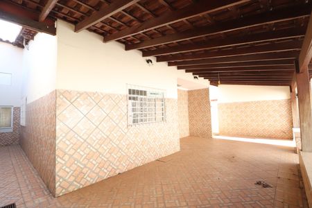 Casa para alugar com 180m², 3 quartos e 3 vagasVaranda