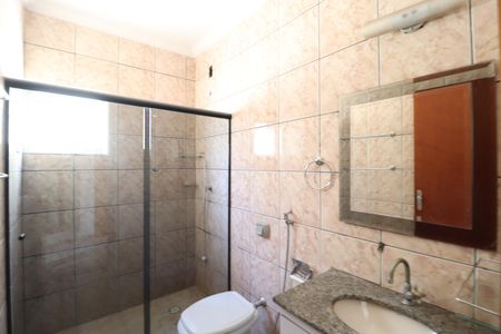 Casa para alugar com 180m², 3 quartos e 3 vagasBanheiro do Quarto 3
