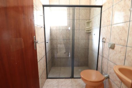 Casa para alugar com 180m², 3 quartos e 3 vagasBanheiro Social