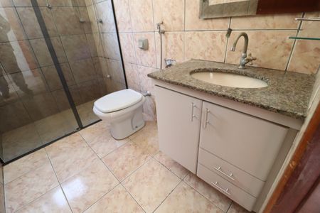 Casa para alugar com 180m², 3 quartos e 3 vagasBanheiro do Quarto 3