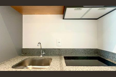 Cozinha de kitnet/studio à venda com 1 quarto, 25m² em Pinheiros, São Paulo