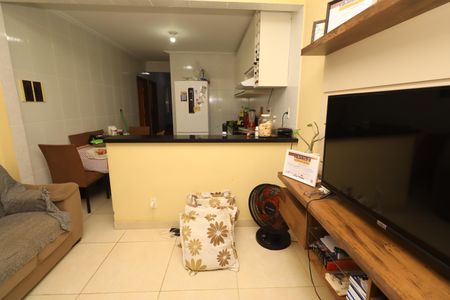 Sala de casa para alugar com 2 quartos, 90m² em Nova Brasília, Salvador