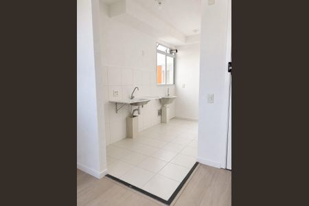 Cozinha de apartamento para alugar com 2 quartos, 48m² em Anchieta, Rio de Janeiro
