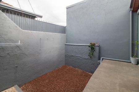 Casa para alugar com 65m², 2 quartos e 1 vaga Casa para alugar com 65m², 2 quartos e 1 vagaQuintal