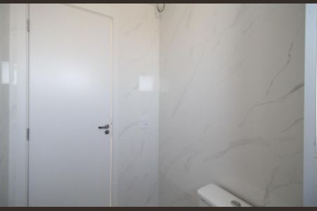 Apartamento para alugar com 43m², 2 quartos e 1 vaga Apartamento para alugar com 43m², 2 quartos e 1 vagaBanheiro