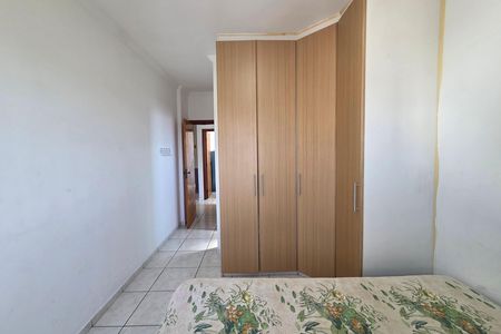 Suíte 1 de apartamento para alugar com 2 quartos, 74m² em Guilhermina, Praia Grande
