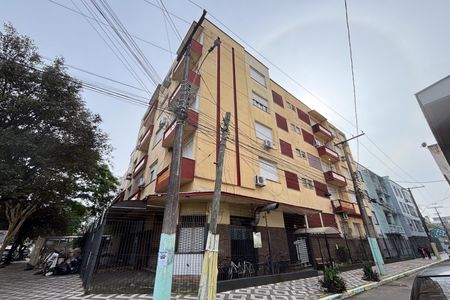 Fachada de apartamento para alugar com 2 quartos, 75m² em Santana, Porto Alegre