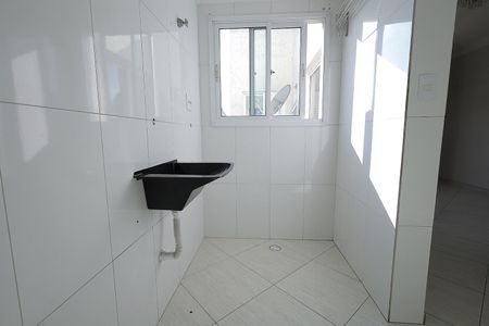 Cozinha e Área de Serviço de apartamento para alugar com 2 quartos, 54m² em Parque Novo Oratório, Santo André