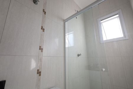 Banheiro Suíte de apartamento para alugar com 2 quartos, 54m² em Parque Novo Oratório, Santo André