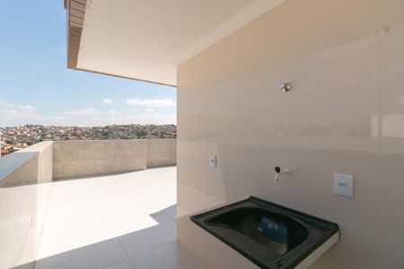 Apartamento à venda com 2 quartos, 126m² em Céu Azul, Belo Horizonte