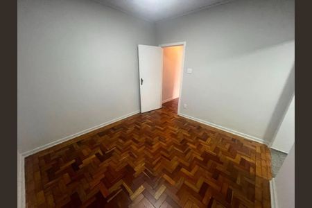 Foto 03 de casa para alugar com 3 quartos, 180m² em Chácara Inglesa, São Paulo
