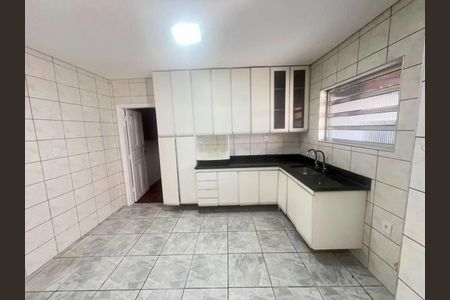 Foto 05 de casa para alugar com 3 quartos, 180m² em Chácara Inglesa, São Paulo