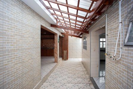 Área comum de casa à venda com 5 quartos, 260m² em Centro, Diadema