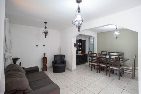 Casa à venda com 4 quartos, 309m² em Serrano, Belo Horizonte