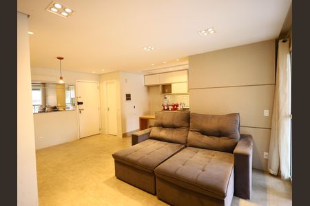 Sala de apartamento à venda com 2 quartos, 77m² em Centro, Osasco
