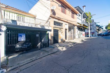 Fachada de casa à venda com 3 quartos, 111m² em Vila Gustavo, São Paulo
