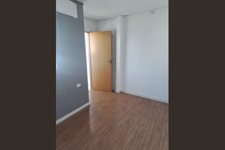 Quarto de casa para alugar com 3 quartos, 100m² em Vila Taquari, São Paulo