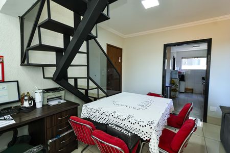 Sala de apartamento à venda com 3 quartos, 203m² em Coração Eucarístico, Belo Horizonte